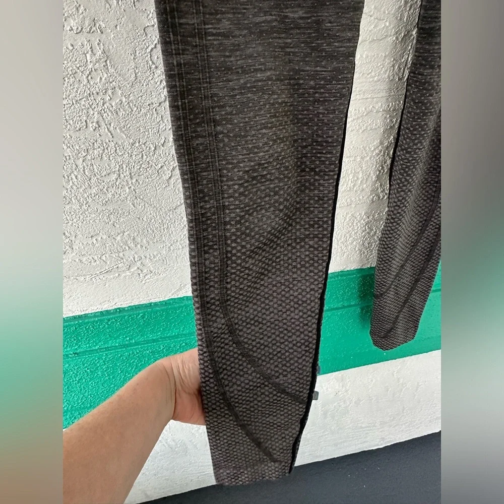 Lululemon Leggings Ready To Run Tights *Evanescent 26” Lunar Rock/Black Size 4 - Picture 9 of 11